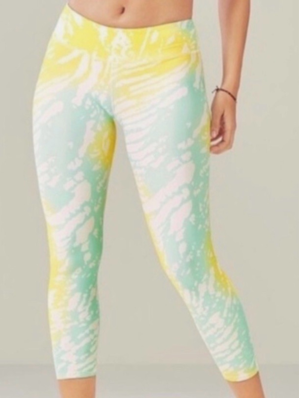 Guru Active Wear Women’s Tie-Dye Leggings in Yellow, Mint & White Size Small